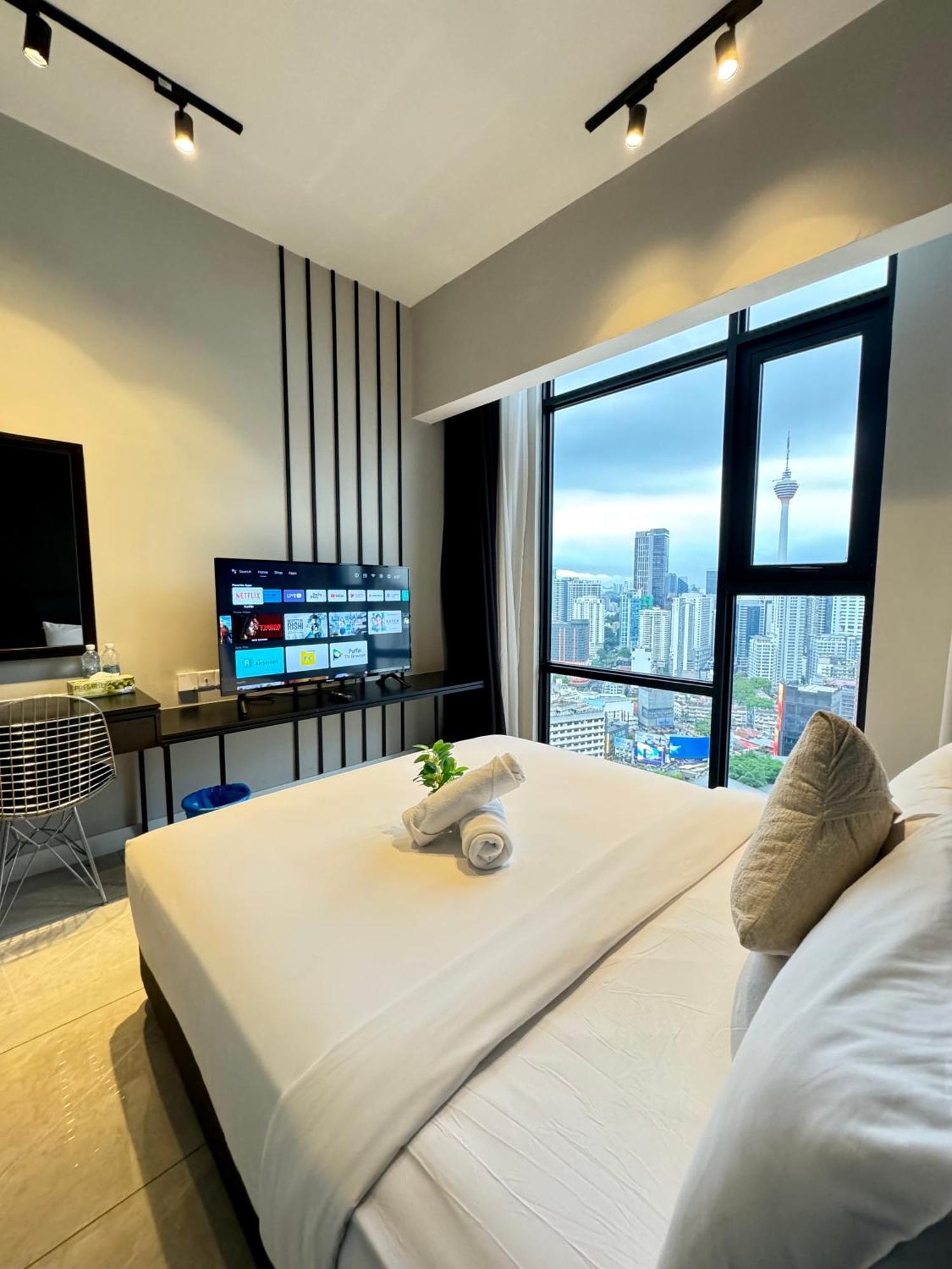 Axon Infinity Pool Kl Apartment กัวลาลัมเปอร์ ภายนอก รูปภาพ