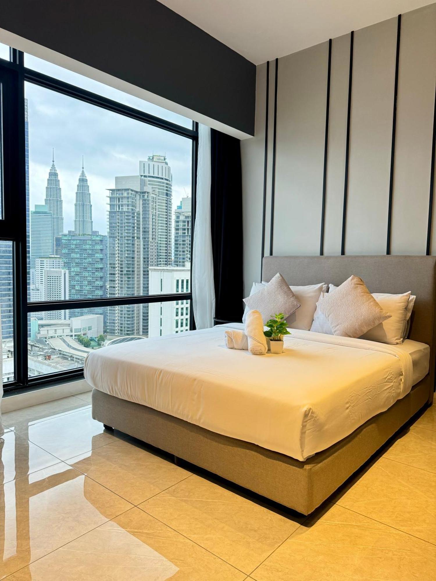 Axon Infinity Pool Kl Apartment กัวลาลัมเปอร์ ภายนอก รูปภาพ