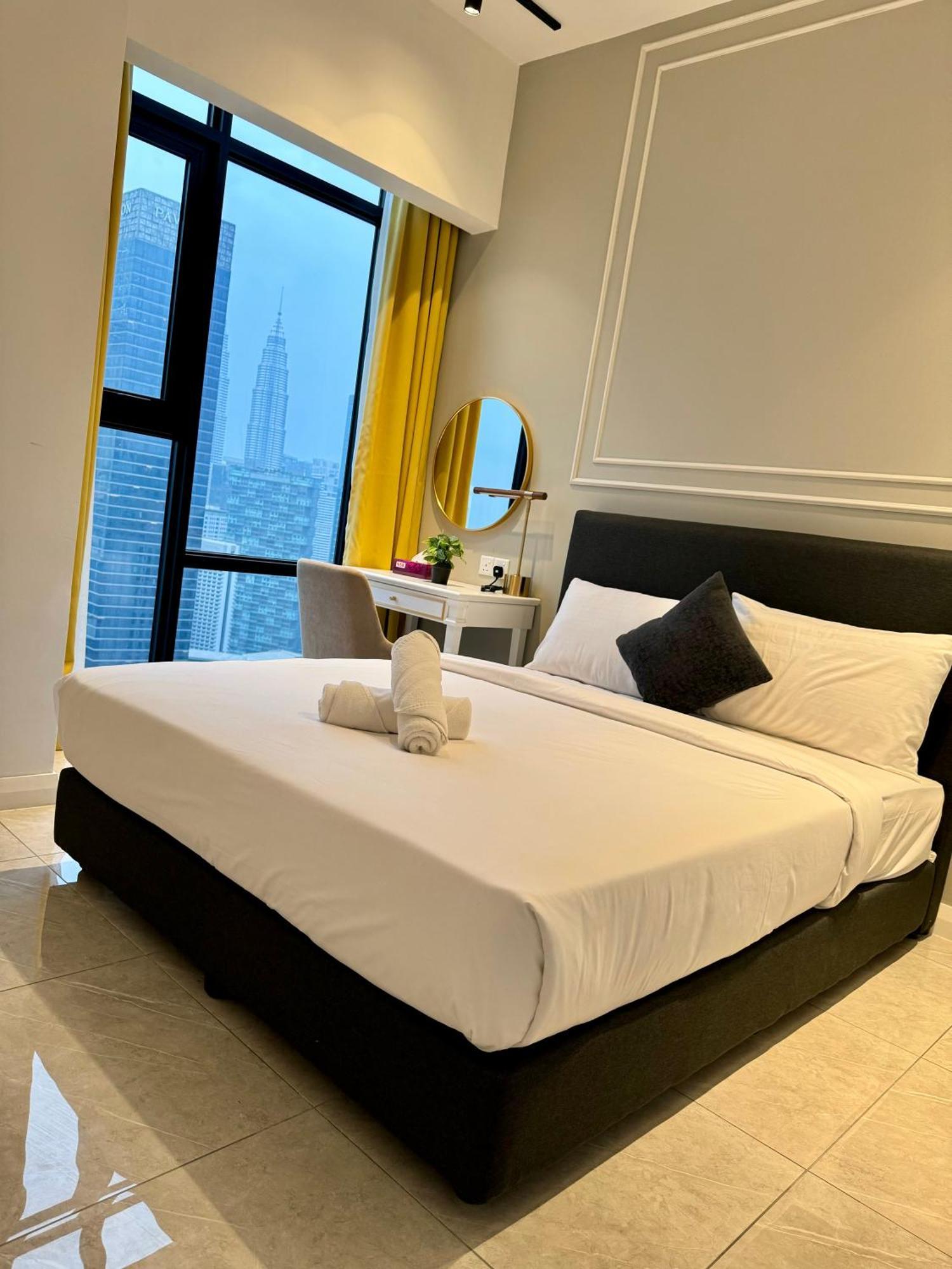 Axon Infinity Pool Kl Apartment กัวลาลัมเปอร์ ภายนอก รูปภาพ