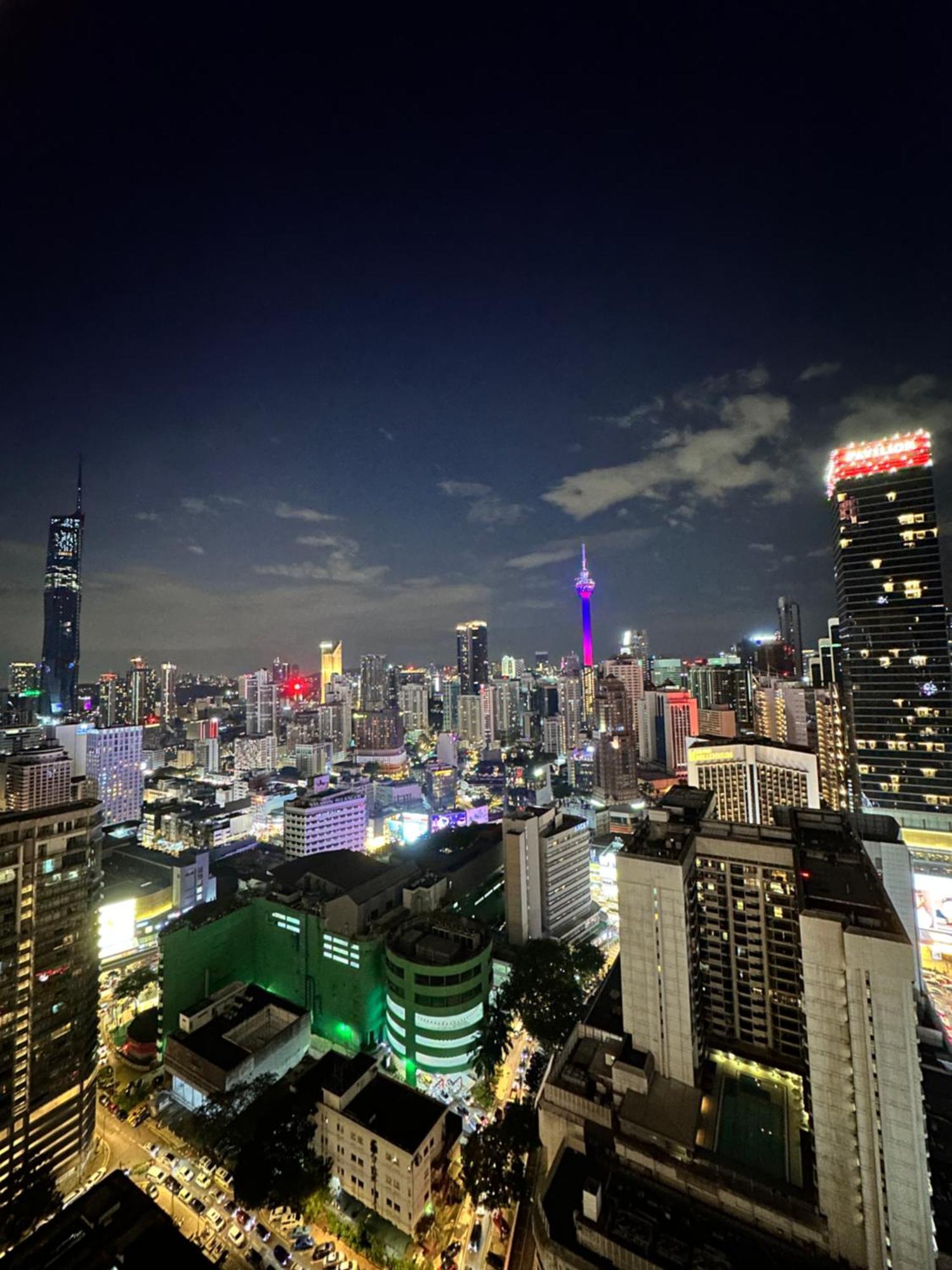 Axon Infinity Pool Kl Apartment กัวลาลัมเปอร์ ภายนอก รูปภาพ